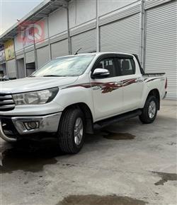 تويوتا هايلوكس